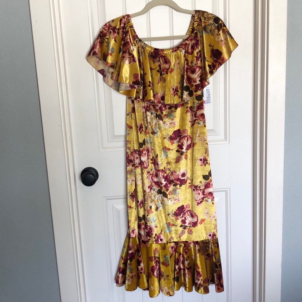 Golden velvet floral LuLaRoe Cici